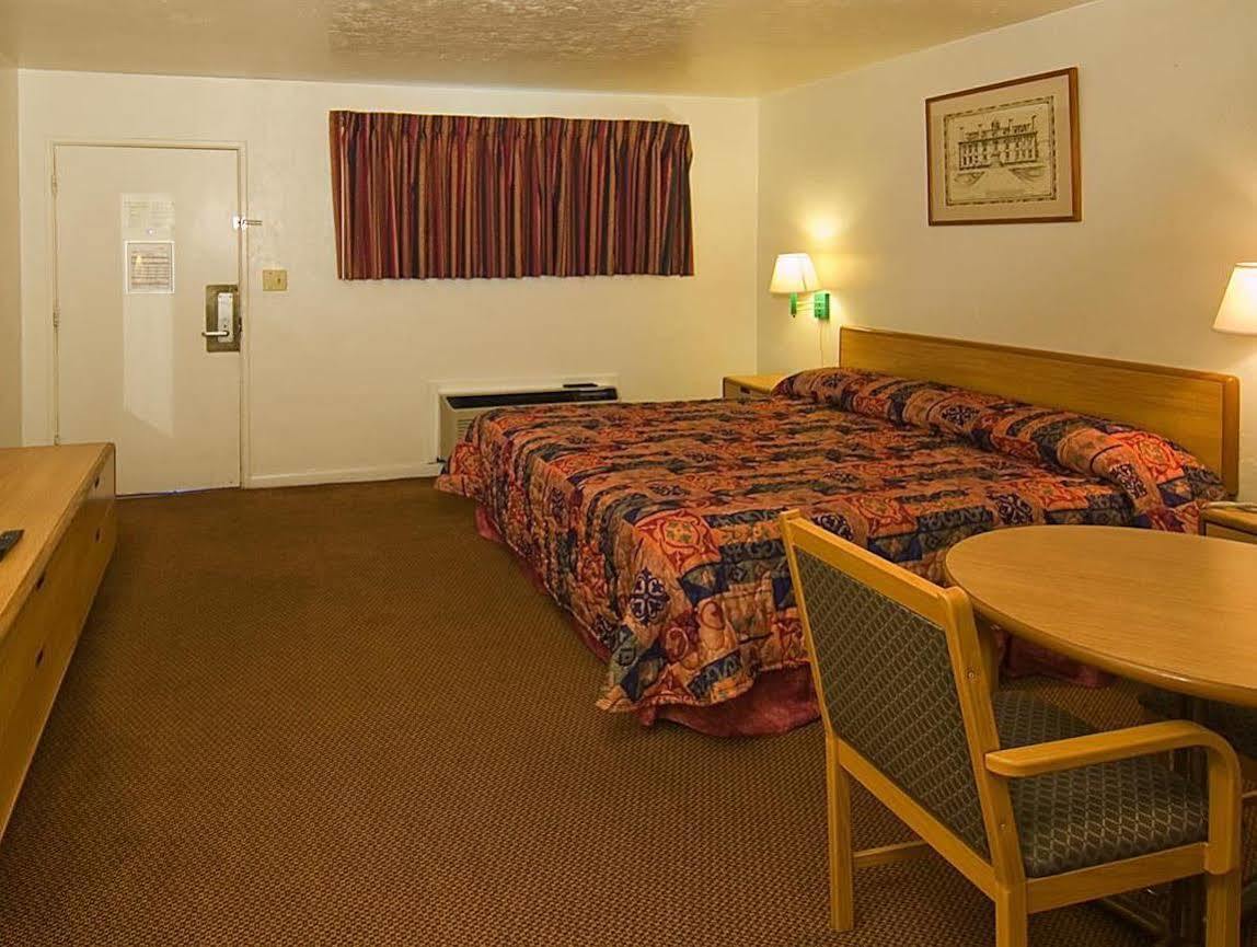 America'S Best Value Inn - Gainesville Zewnętrze zdjęcie